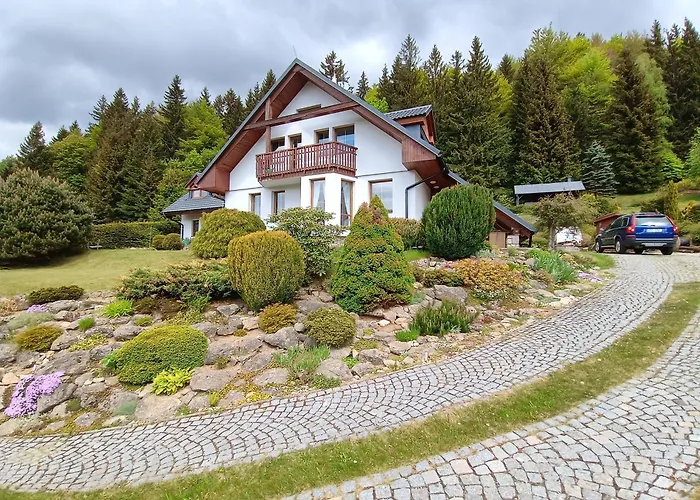 298 * Bedřichov